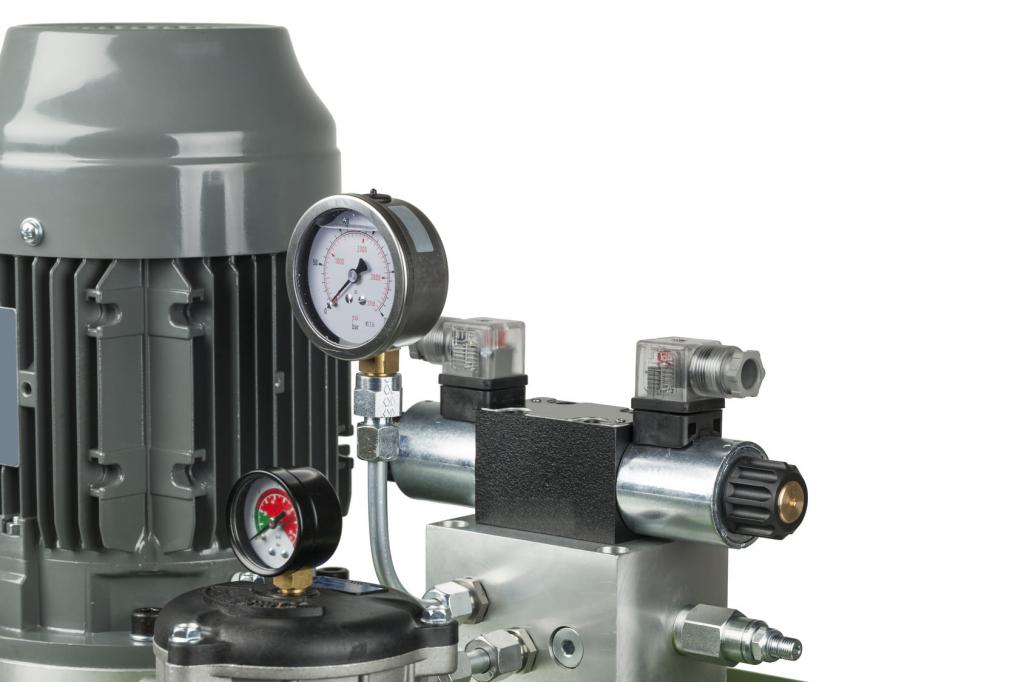 BGS Handpumpe 1,5 L Öl Wasser usw Pumpe Einfüllen Absaugen Absaugpumpe -  Werkzeuge + Maschinen